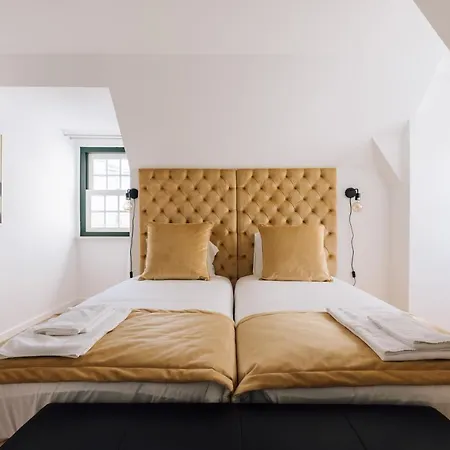 Stays Martim Moniz * Lisboa